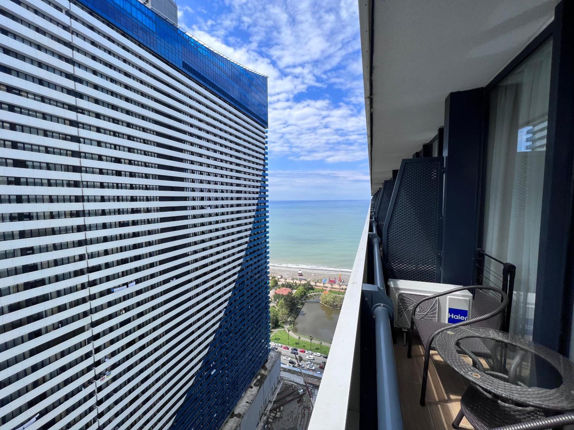Cozy City Apartments In Orbi บาทูมิ ภายนอก รูปภาพ